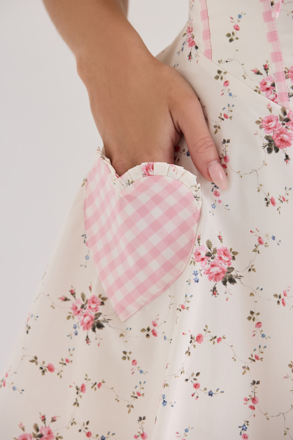 Kurzes Kleid Lovely