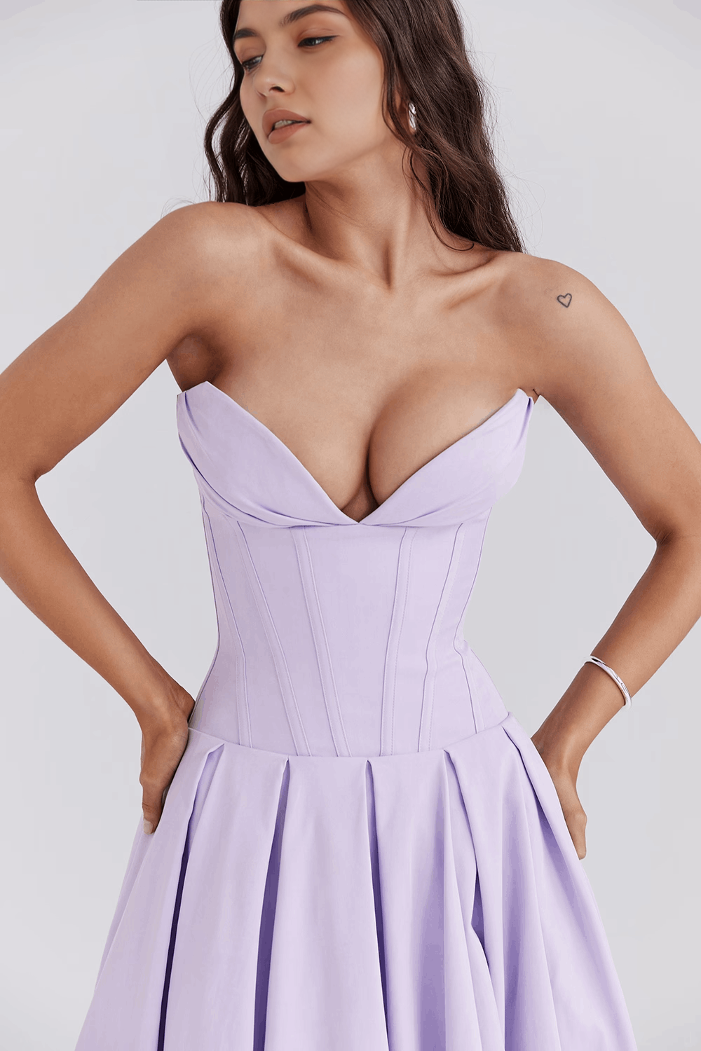 Formendes Kleid Taylor