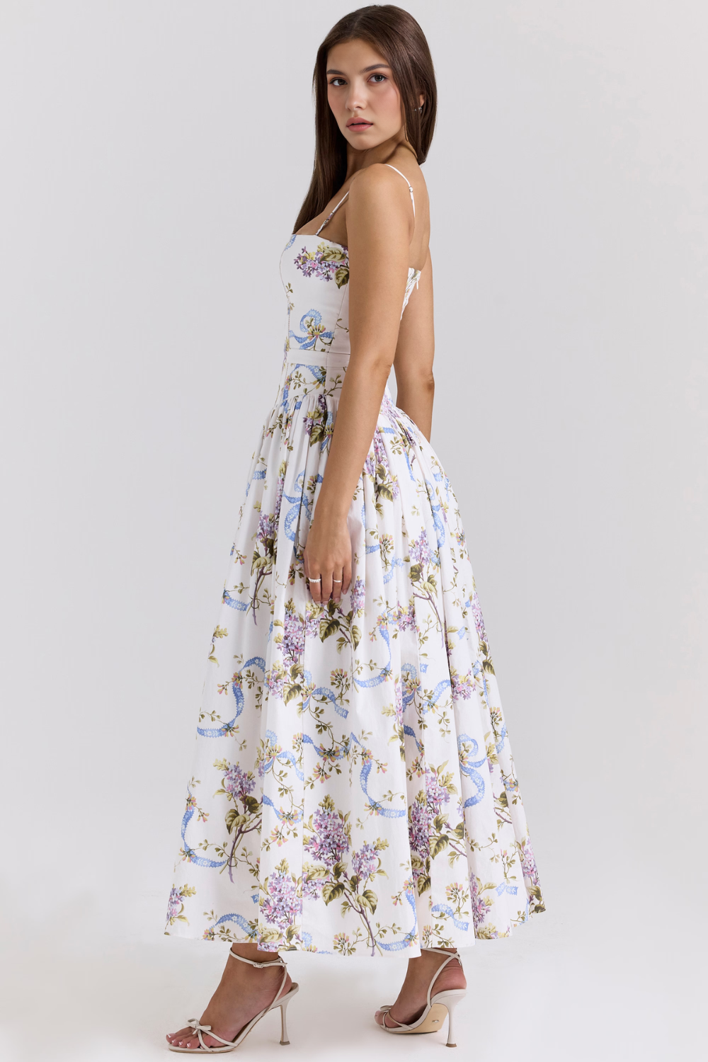 Formendes Kleid Stella